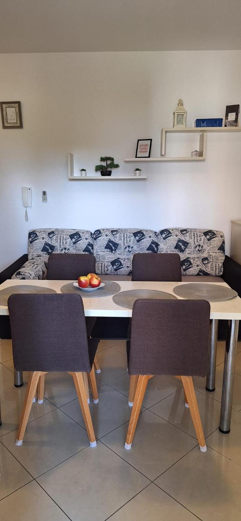 Apartman Valkira Novalja - Moderan Smjestaj S Pogledom Blizu Zrca Exterior photo